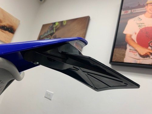 Supporto targa fanale - supporto,